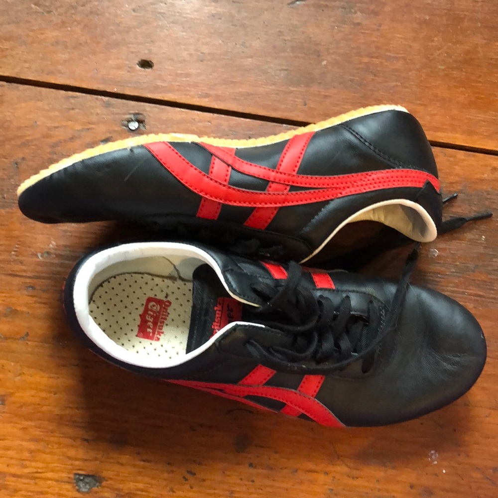 Onitsuka Tiger black and red leather sneaker